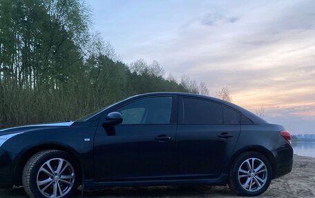 Chevrolet Cruze II, 2012 год, 500 000 рублей, 3 фотография