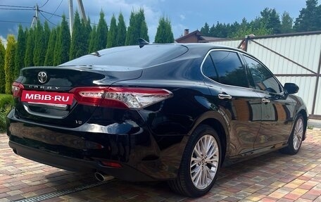Toyota Camry, 2020 год, 3 000 000 рублей, 8 фотография