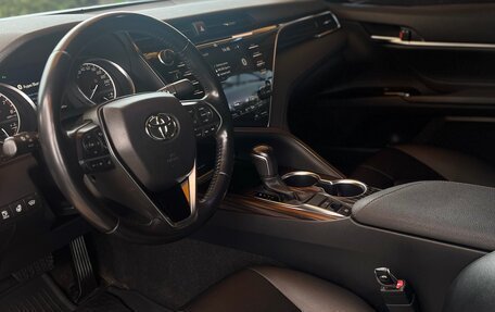 Toyota Camry, 2020 год, 3 000 000 рублей, 20 фотография