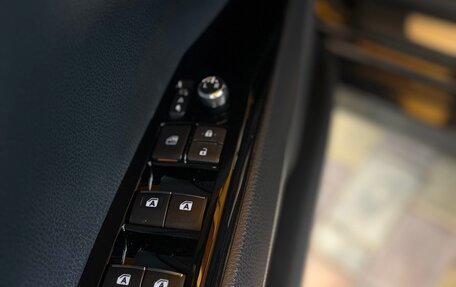 Toyota Camry, 2020 год, 3 000 000 рублей, 21 фотография