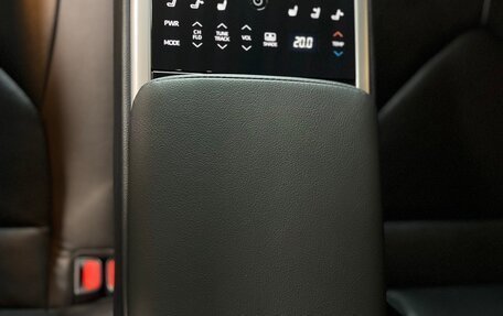 Toyota Camry, 2020 год, 3 000 000 рублей, 26 фотография