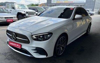 Mercedes-Benz E-Класс, 2022 год, 4 290 000 рублей, 1 фотография