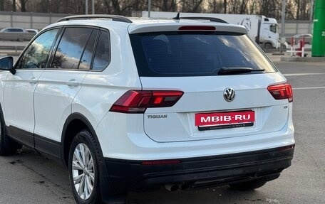 Volkswagen Tiguan II, 2017 год, 1 450 000 рублей, 4 фотография