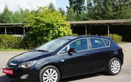 Opel Astra J, 2011 год, 790 000 рублей, 8 фотография