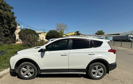 Toyota RAV4, 2014 год, 1 850 000 рублей, 2 фотография