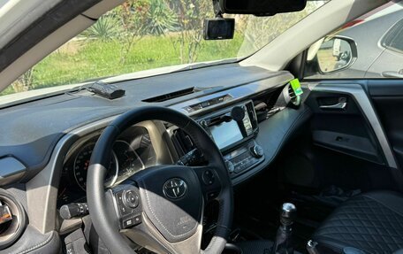 Toyota RAV4, 2014 год, 1 850 000 рублей, 12 фотография