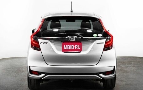 Honda Fit III, 2017 год, 1 250 000 рублей, 3 фотография