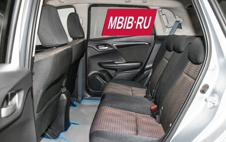 Honda Fit III, 2017 год, 1 250 000 рублей, 7 фотография