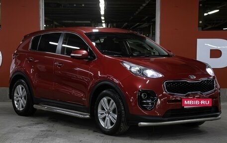 KIA Sportage IV рестайлинг, 2018 год, 1 998 000 рублей, 3 фотография