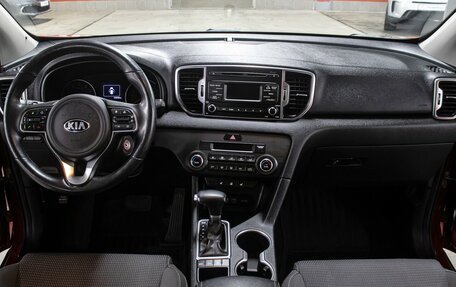 KIA Sportage IV рестайлинг, 2018 год, 1 998 000 рублей, 14 фотография