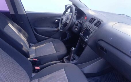 Volkswagen Polo VI (EU Market), 2013 год, 630 000 рублей, 13 фотография