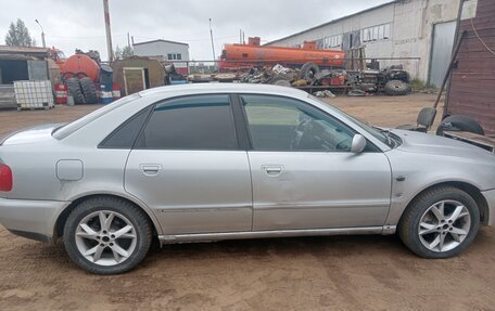 Audi A4, 1997 год, 320 000 рублей, 5 фотография