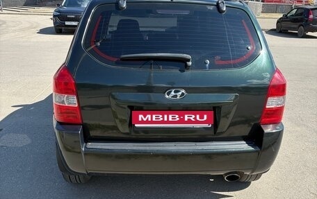 Hyundai Tucson III, 2008 год, 750 000 рублей, 4 фотография