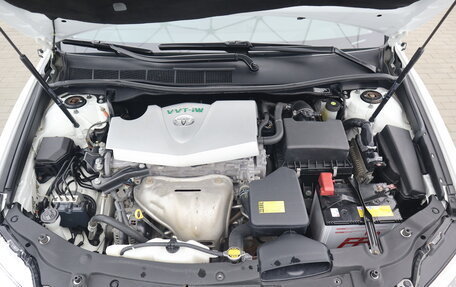 Toyota Camry, 2015 год, 1 790 000 рублей, 10 фотография
