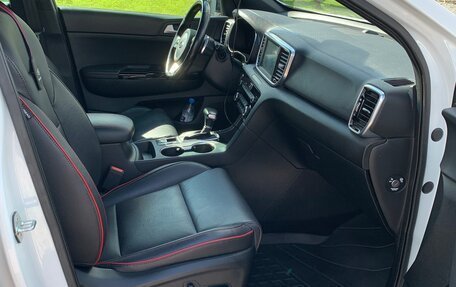 KIA Sportage IV рестайлинг, 2020 год, 2 750 000 рублей, 12 фотография