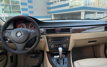 BMW 3 серия, 2008 год, 710 000 рублей, 16 фотография