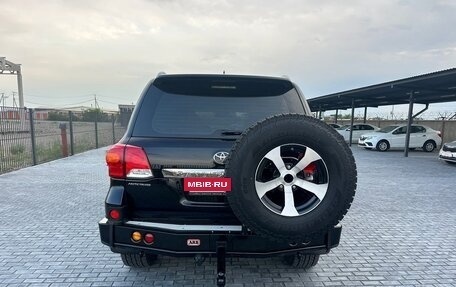 Toyota Land Cruiser 200, 2015 год, 9 000 000 рублей, 4 фотография