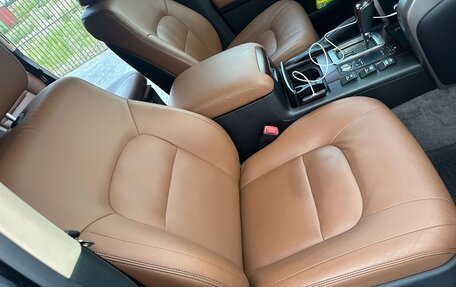 Toyota Land Cruiser 200, 2015 год, 9 000 000 рублей, 21 фотография