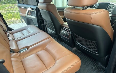Toyota Land Cruiser 200, 2015 год, 9 000 000 рублей, 22 фотография
