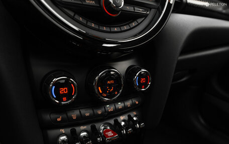 MINI Hatch, 2016 год, 2 640 000 рублей, 22 фотография
