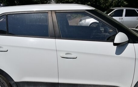 Hyundai Creta I рестайлинг, 2017 год, 2 000 000 рублей, 3 фотография
