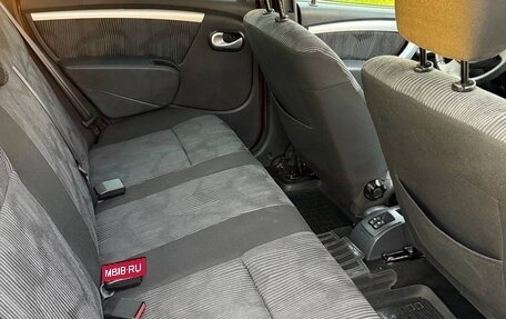 Renault Logan I, 2013 год, 650 000 рублей, 10 фотография