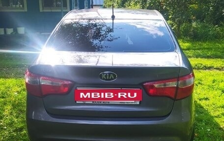 KIA Rio III рестайлинг, 2014 год, 700 000 рублей, 3 фотография