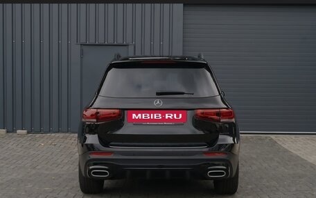 Mercedes-Benz GLB, 2021 год, 2 990 000 рублей, 4 фотография