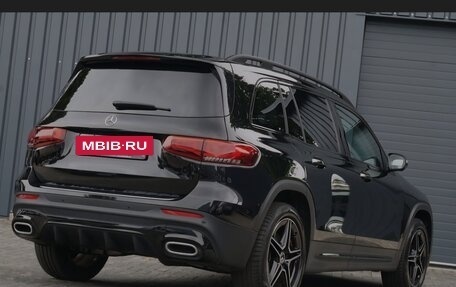 Mercedes-Benz GLB, 2021 год, 2 990 000 рублей, 3 фотография