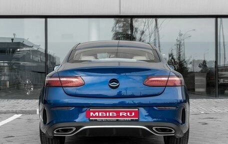 Mercedes-Benz E-Класс, 2021 год, 5 300 000 рублей, 6 фотография
