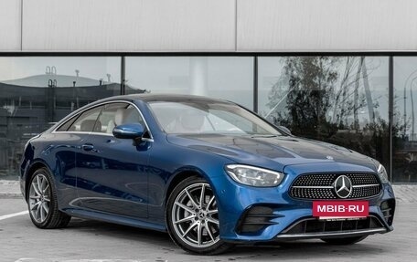 Mercedes-Benz E-Класс, 2021 год, 5 300 000 рублей, 3 фотография