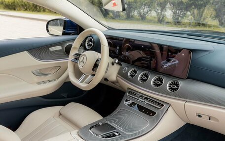 Mercedes-Benz E-Класс, 2021 год, 5 300 000 рублей, 31 фотография