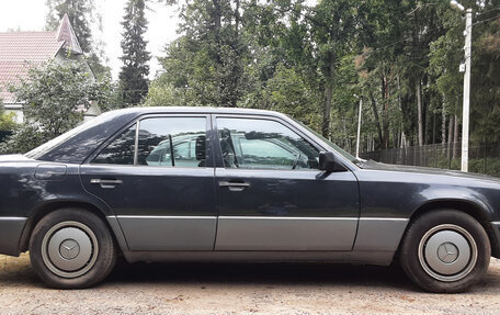 Mercedes-Benz W124, 1991 год, 700 000 рублей, 3 фотография