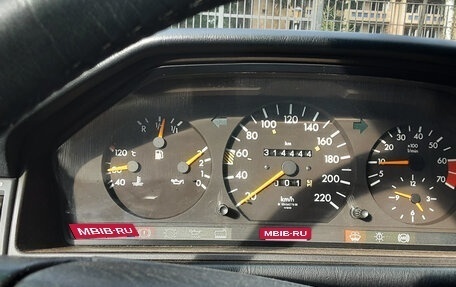 Mercedes-Benz W124, 1991 год, 700 000 рублей, 10 фотография