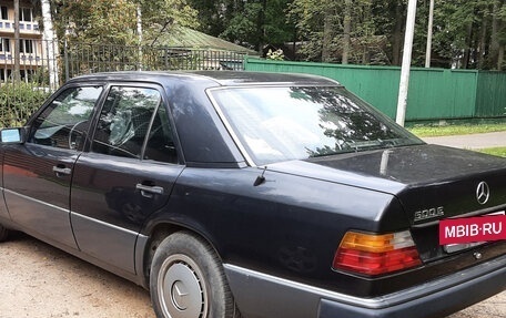 Mercedes-Benz W124, 1991 год, 700 000 рублей, 17 фотография