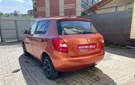 Skoda Fabia II, 2009 год, 450 000 рублей, 3 фотография