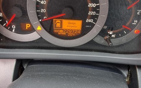 Toyota RAV4, 2010 год, 1 650 000 рублей, 8 фотография