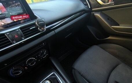 Mazda 3, 2014 год, 1 300 000 рублей, 13 фотография