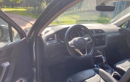 Volkswagen Tiguan II, 2021 год, 3 410 000 рублей, 6 фотография