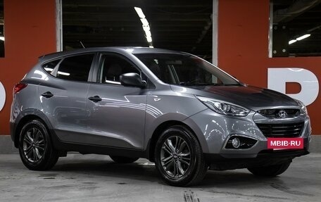 Hyundai ix35 I рестайлинг, 2015 год, 949 000 рублей, 3 фотография