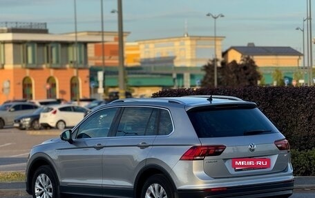Volkswagen Tiguan II, 2018 год, 2 430 000 рублей, 6 фотография