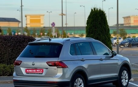 Volkswagen Tiguan II, 2018 год, 2 430 000 рублей, 5 фотография