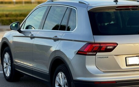 Volkswagen Tiguan II, 2018 год, 2 430 000 рублей, 12 фотография