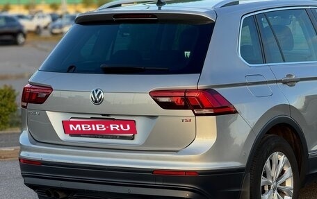 Volkswagen Tiguan II, 2018 год, 2 430 000 рублей, 15 фотография