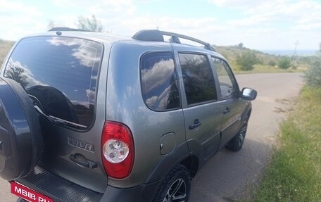 Chevrolet Niva I рестайлинг, 2010 год, 550 000 рублей, 7 фотография