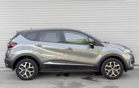 Renault Kaptur I рестайлинг, 2017 год, 1 175 000 рублей, 5 фотография