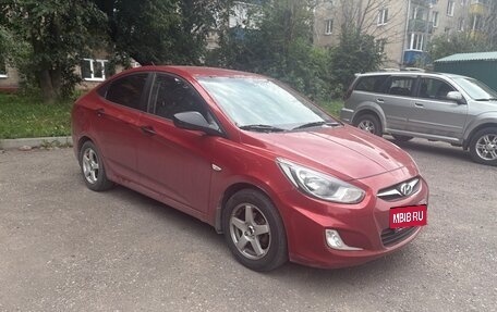 Hyundai Solaris II рестайлинг, 2013 год, 790 000 рублей, 2 фотография