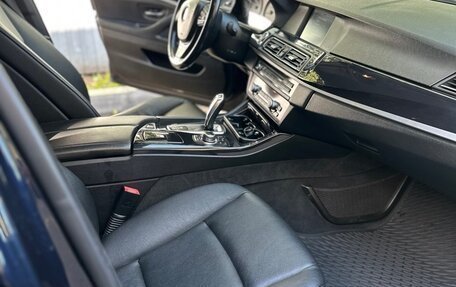 BMW 5 серия, 2010 год, 2 100 000 рублей, 2 фотография
