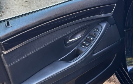 BMW 5 серия, 2010 год, 2 100 000 рублей, 3 фотография