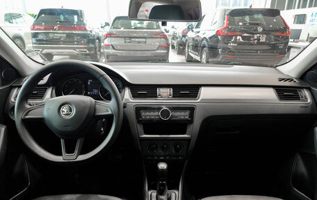Skoda Rapid I, 2016 год, 1 050 000 рублей, 14 фотография